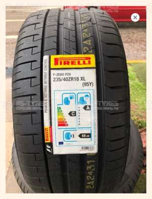 Pirelli P Zero 4 245/35 R21 96Y